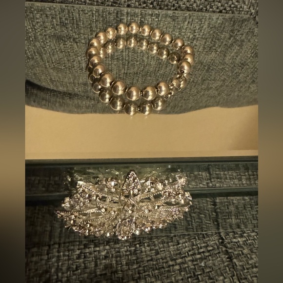 Tiffany and Co Beaded Bracelet Silver - Picture 8 of 9